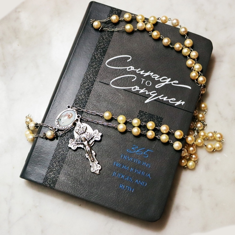 โจ๐๐ป Courage to Conquer Daily Prayer Book for Religious Men and Women ๐๐ปโจ